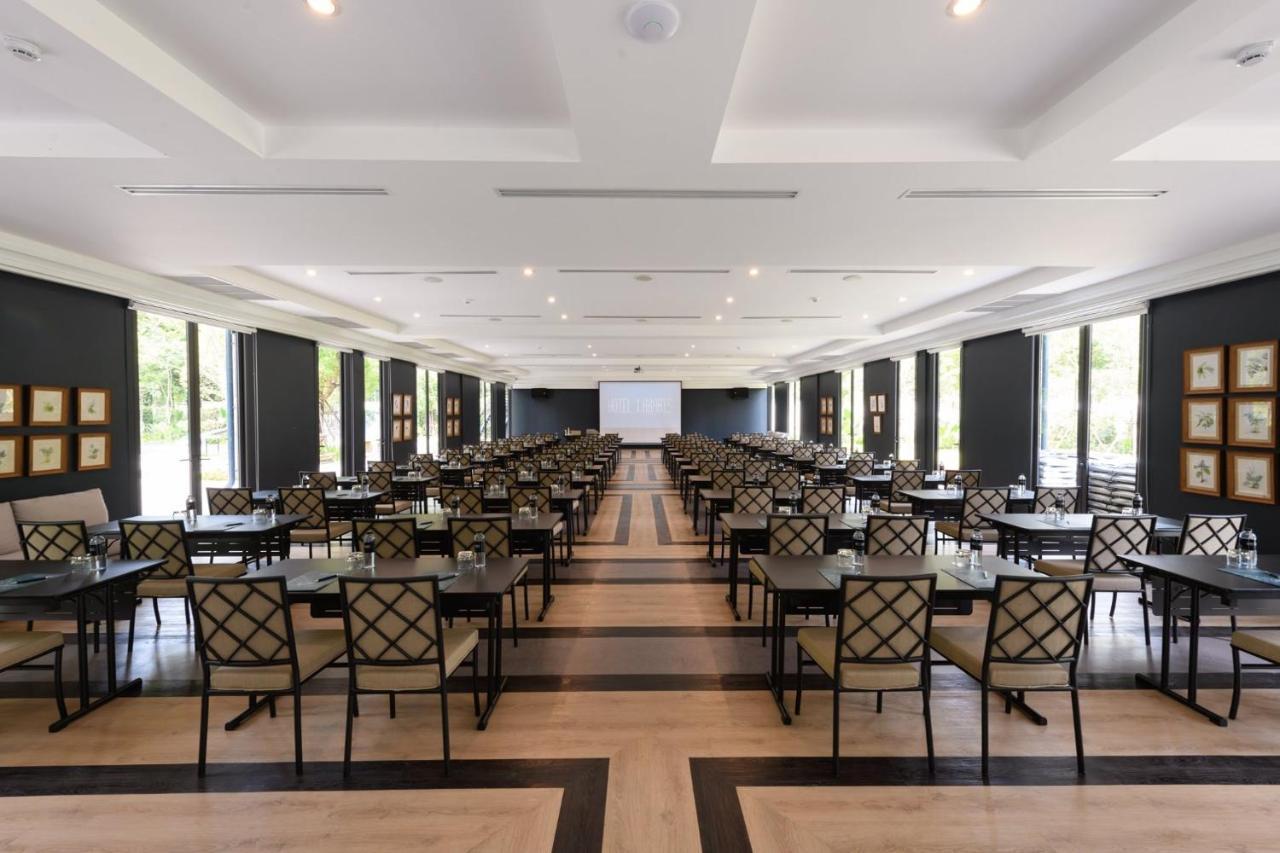 Hotel Labaris Khao Yai Mu Si Bagian luar foto
